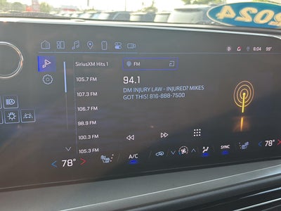 2024 Chevrolet Traverse AWD LT