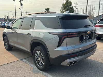 2024 Chevrolet Traverse AWD LT