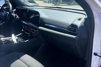 2024 Chevrolet Traverse AWD LT