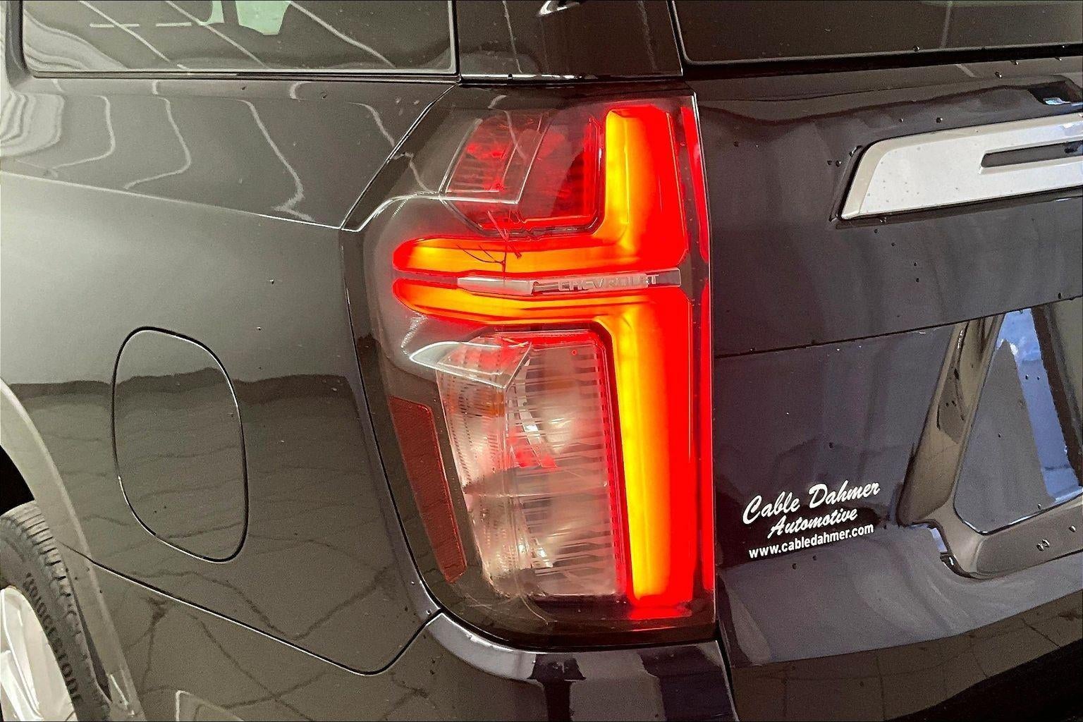 2023 Chevrolet Suburban High Country