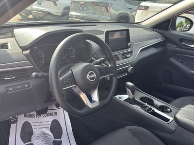 2025 Nissan Altima SV