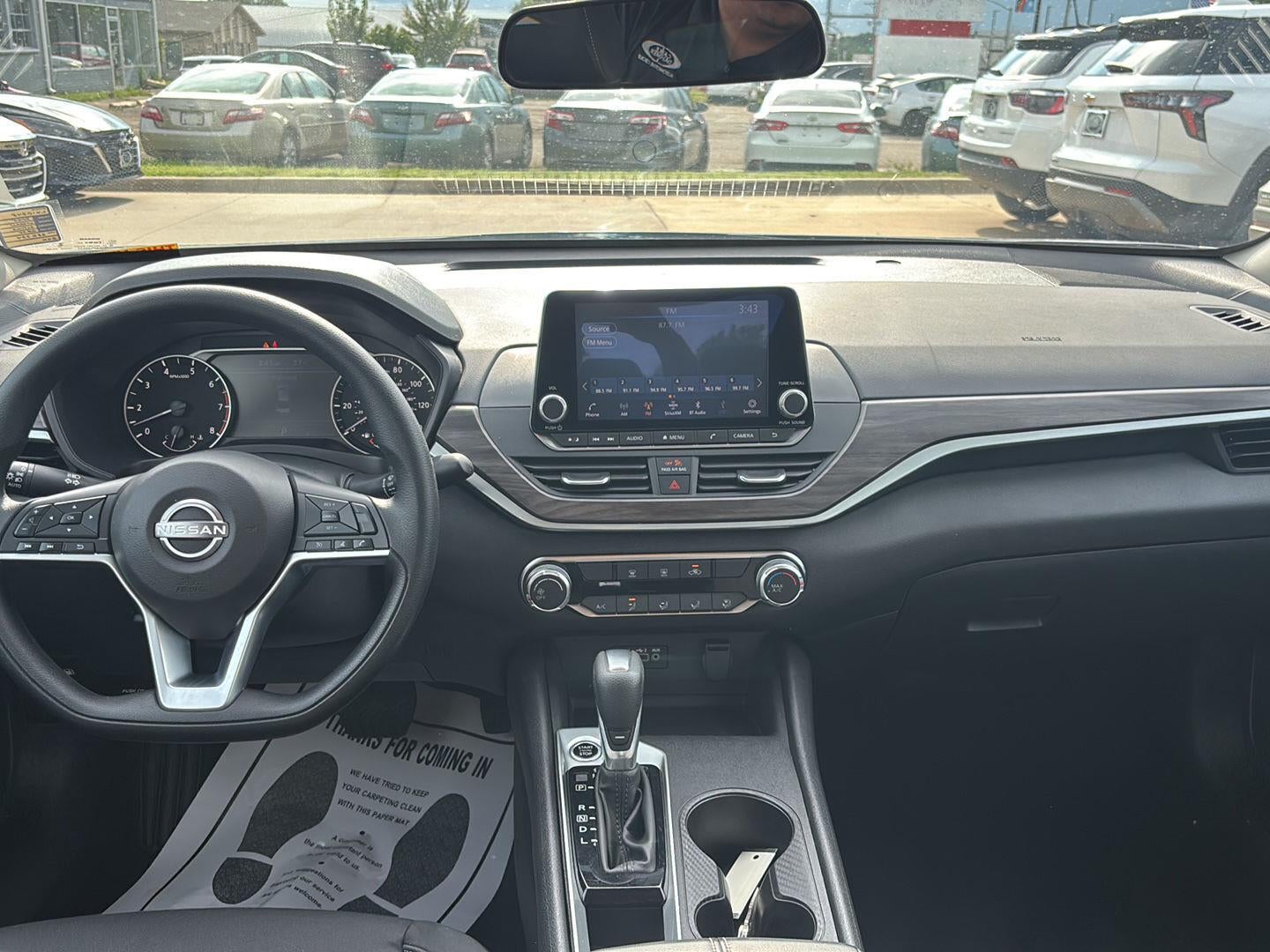 2025 Nissan Altima SV