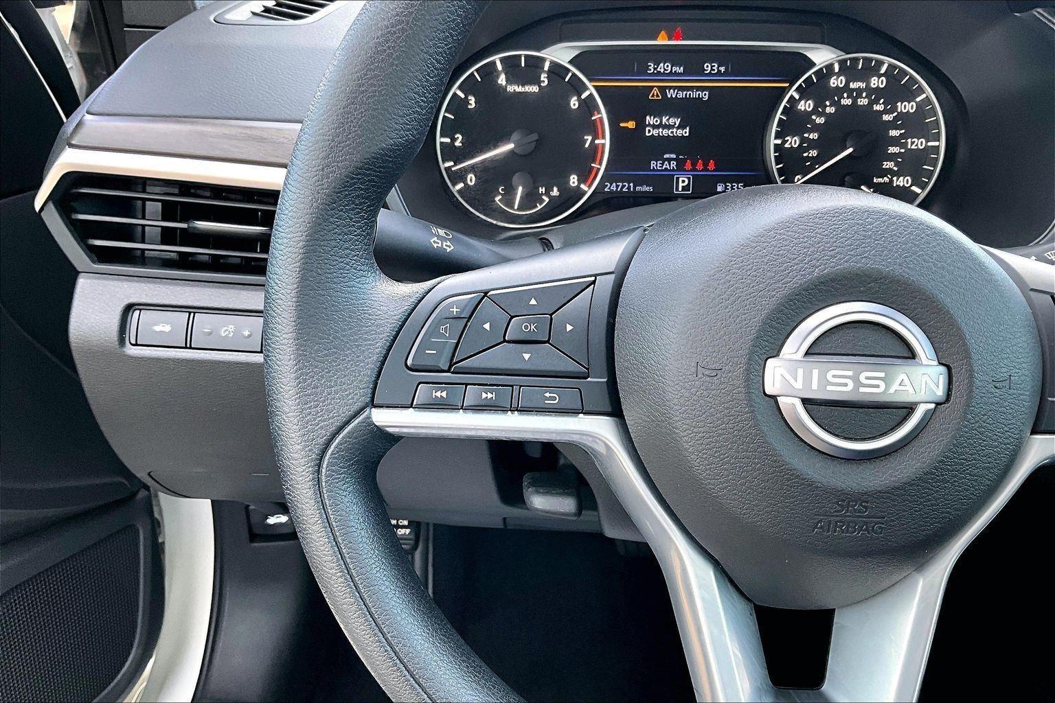 2025 Nissan Altima SV