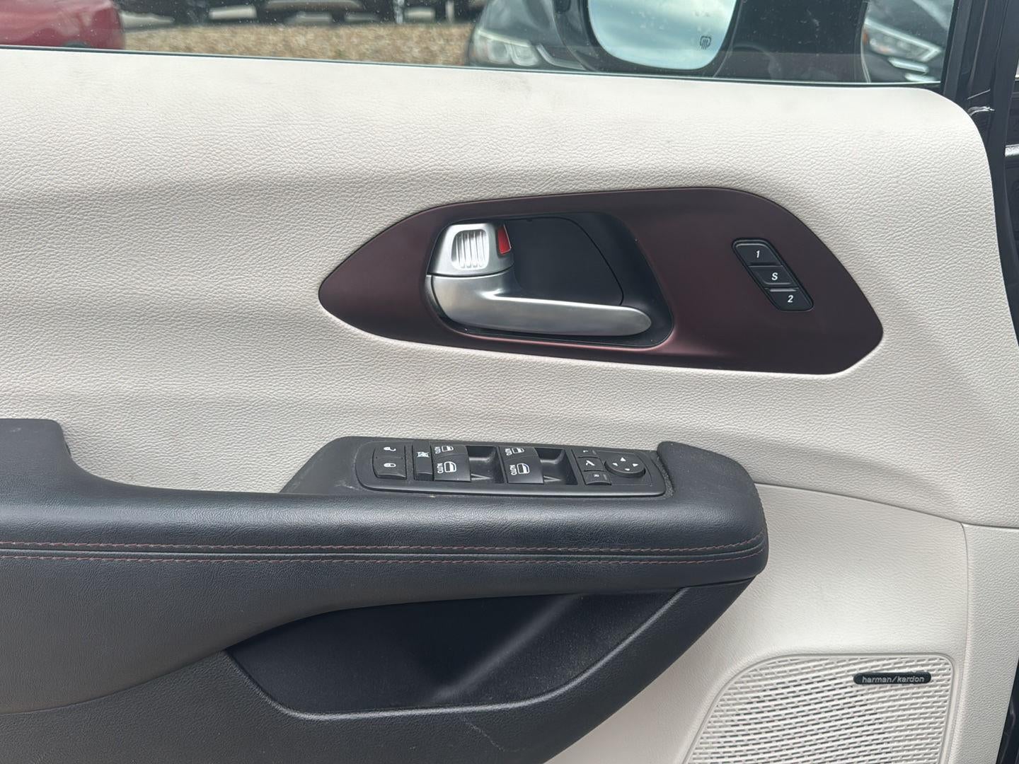 2017 Chrysler Pacifica Limited