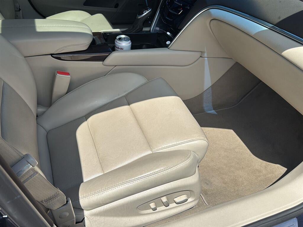 2016 Cadillac XTS Luxury Collection
