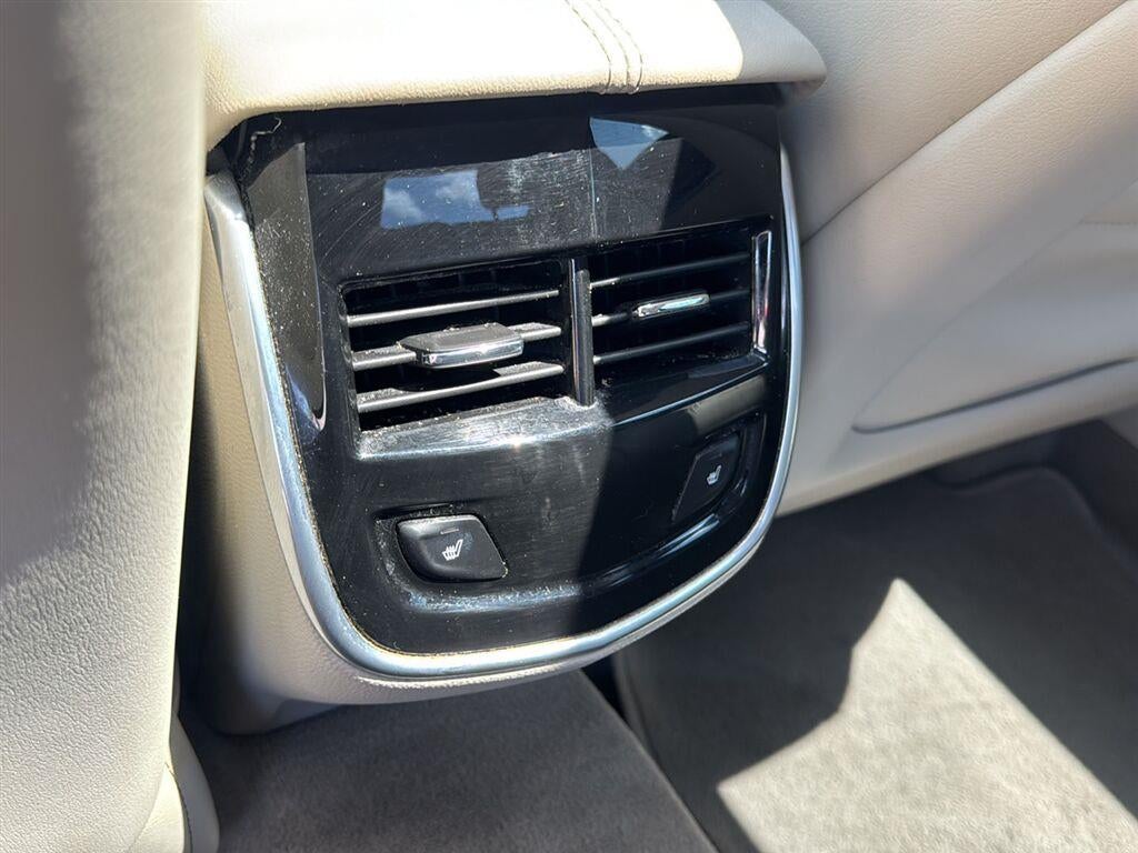 2016 Cadillac XTS Luxury Collection