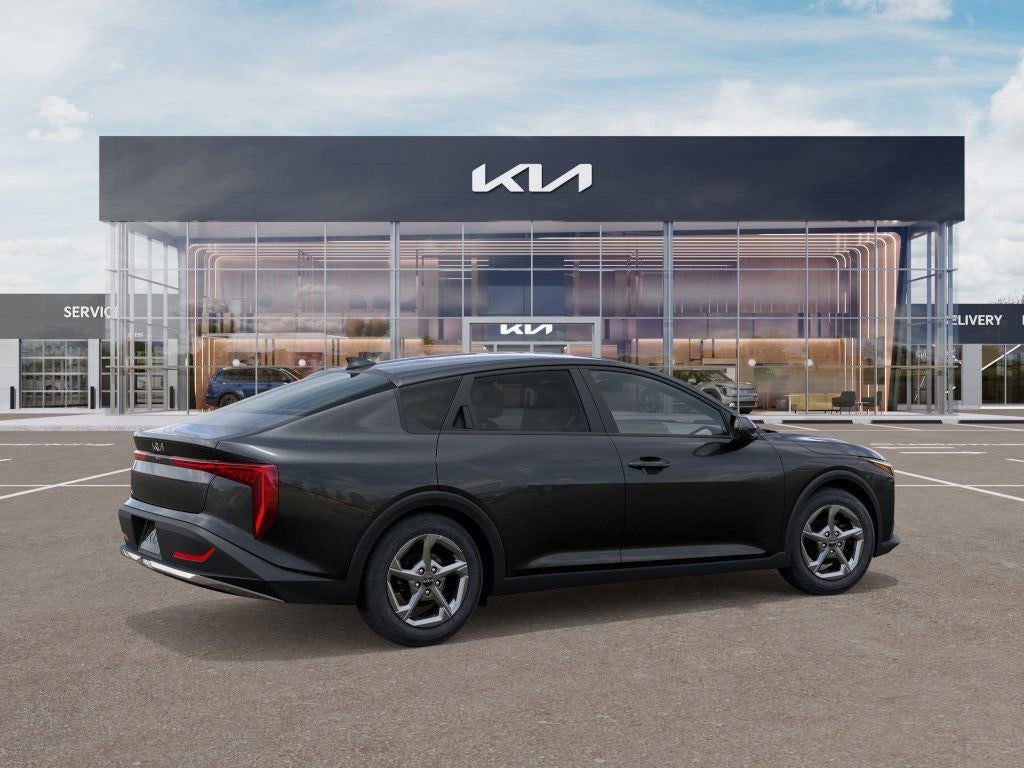 2026 Kia K4 LX