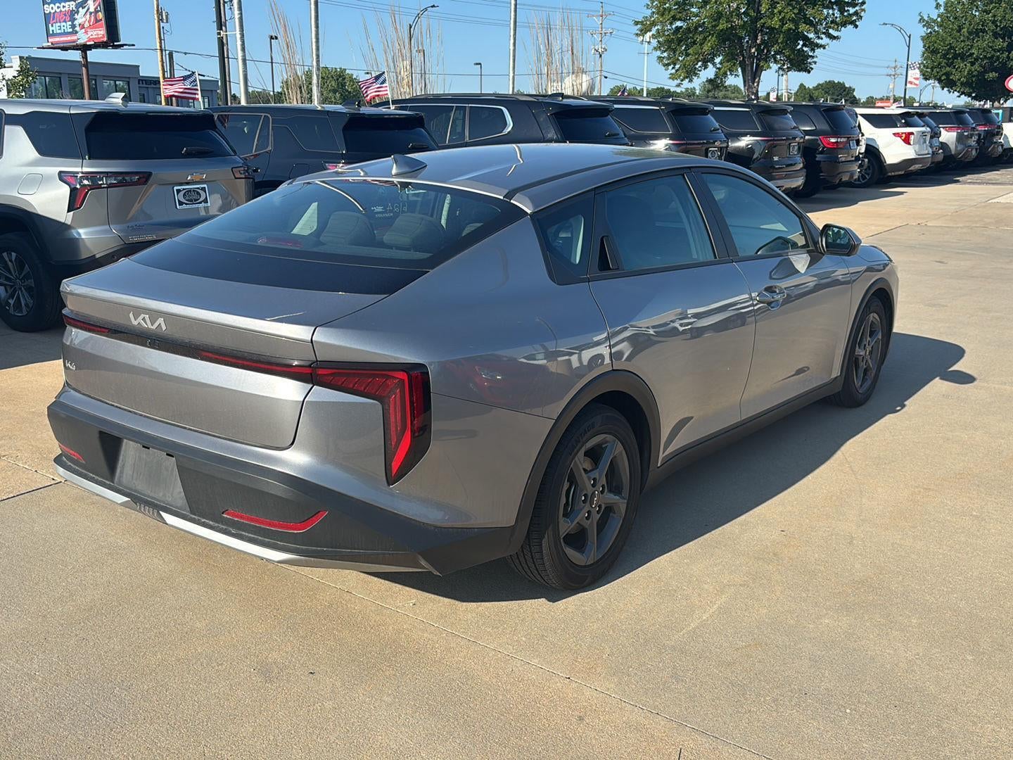 2025 Kia K4 LXS