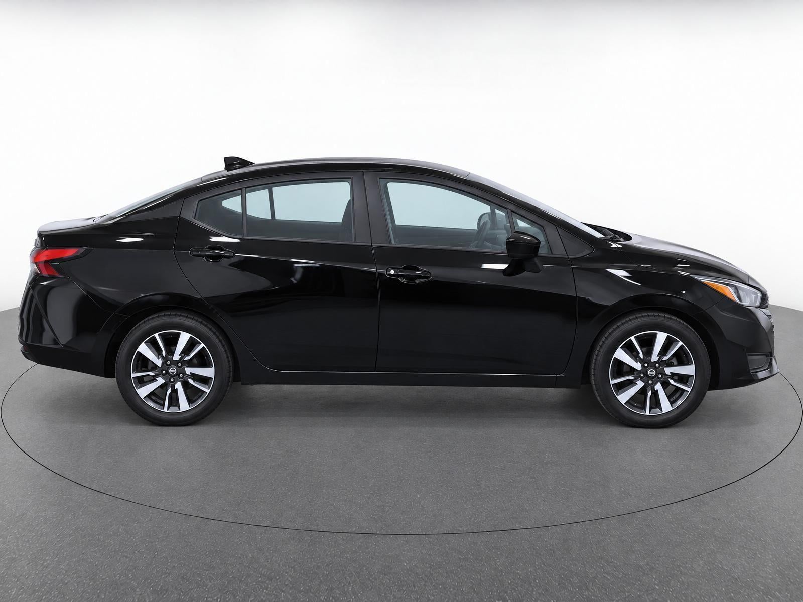 2024 Nissan Versa SV