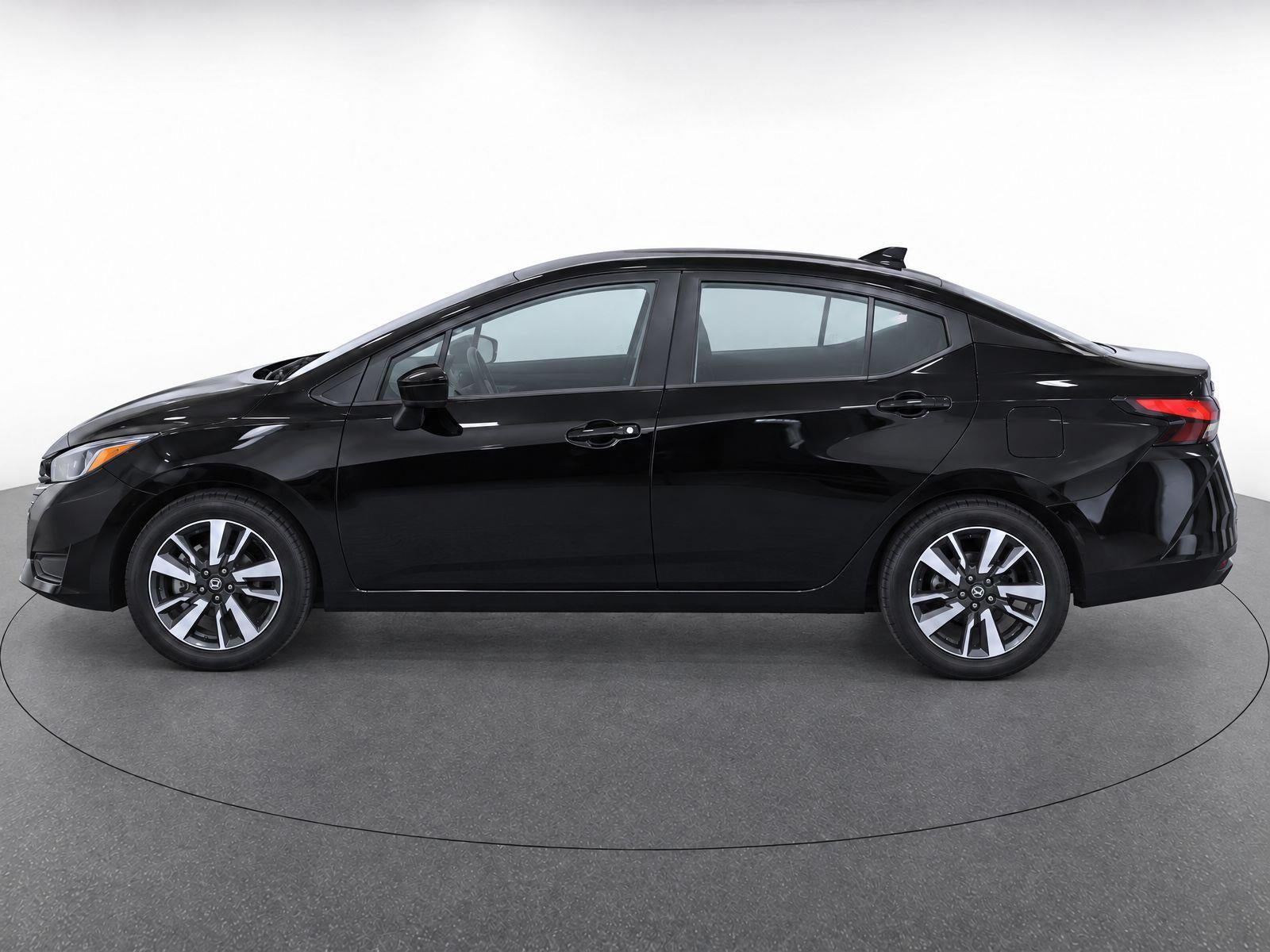 2024 Nissan Versa SV