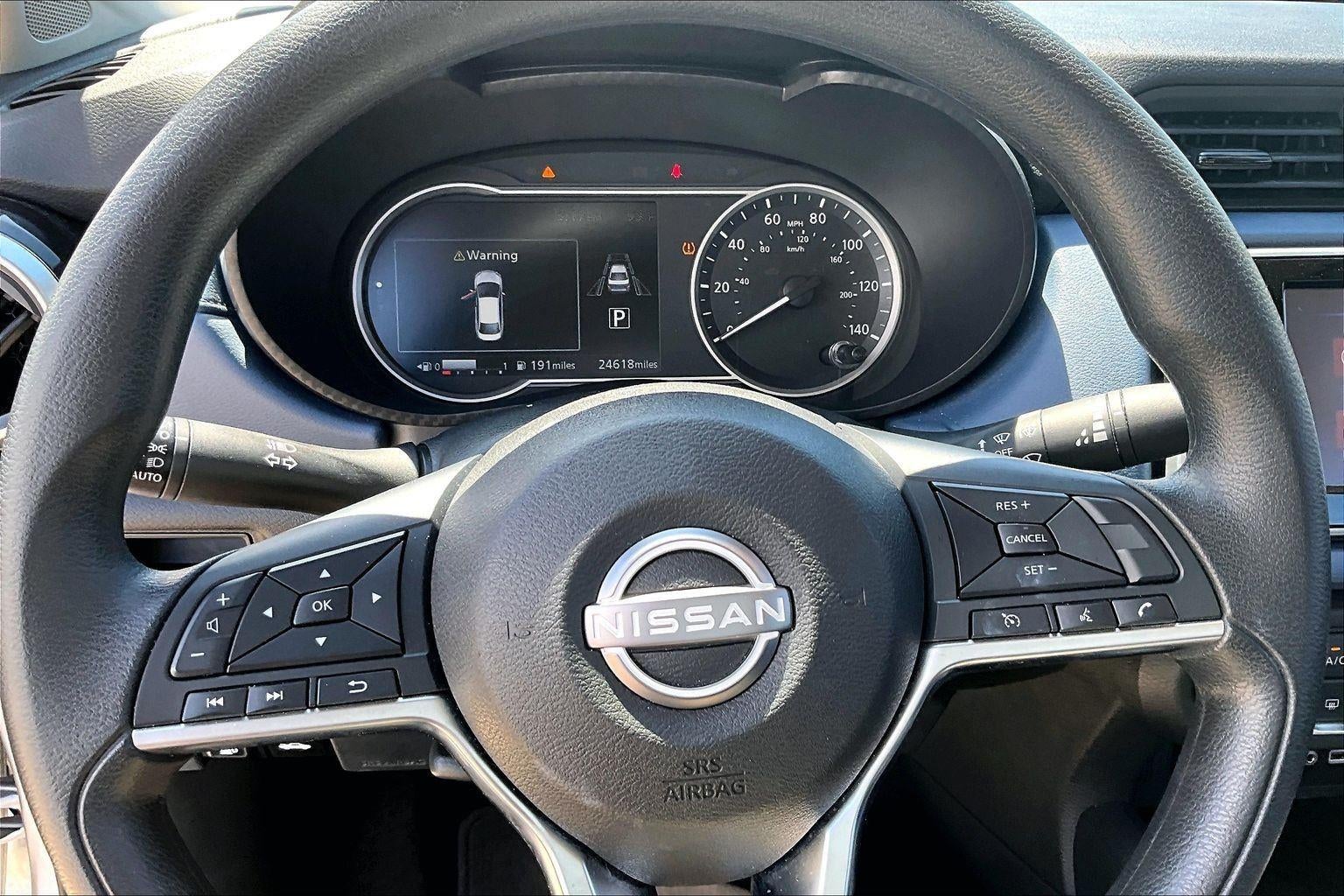 2025 Nissan Versa SV
