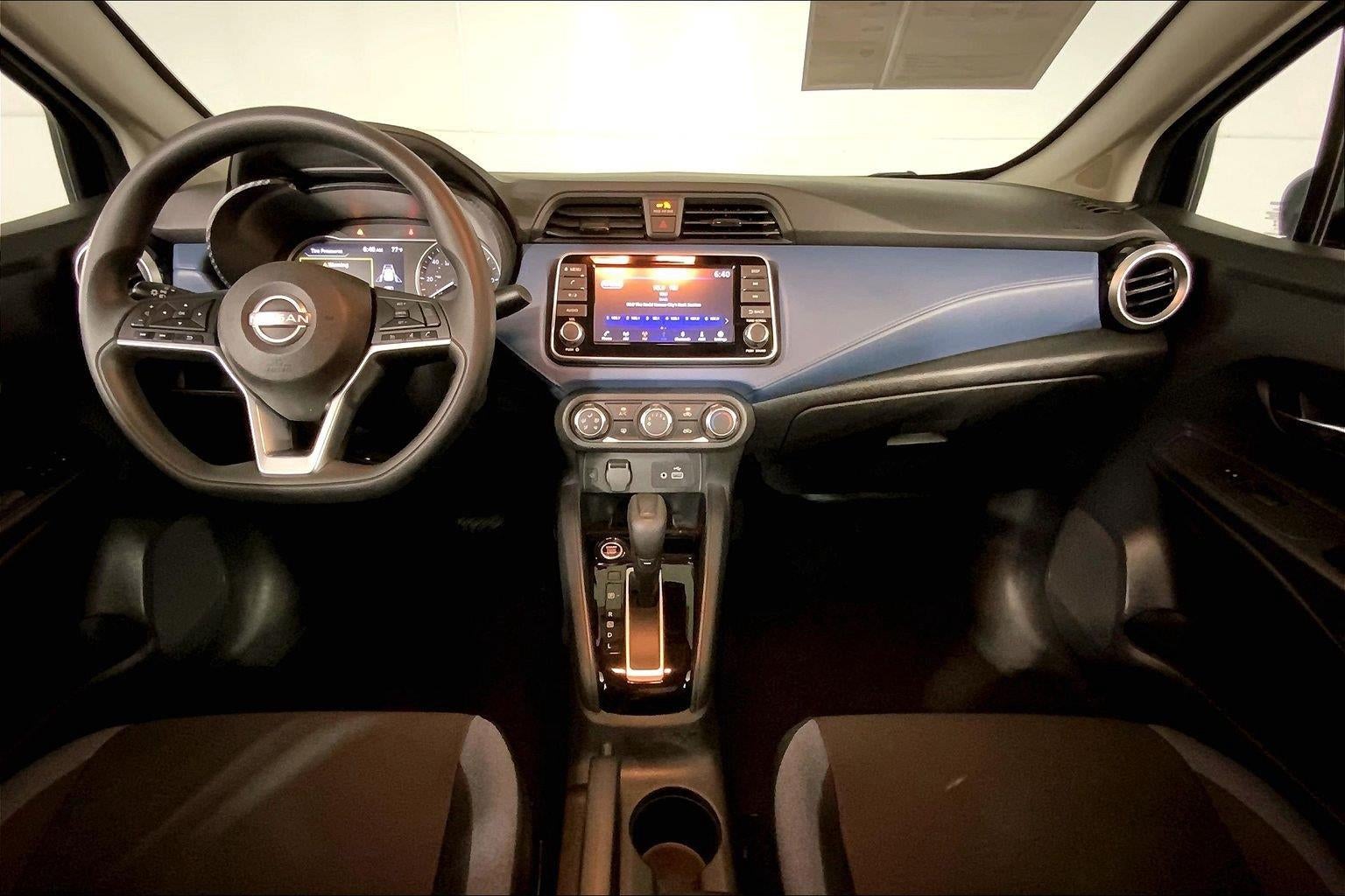 2025 Nissan Versa SV