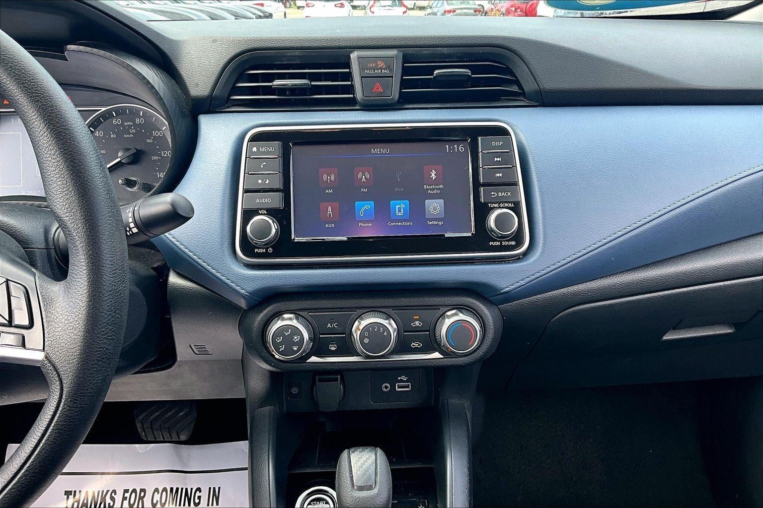 2025 Nissan Versa SV