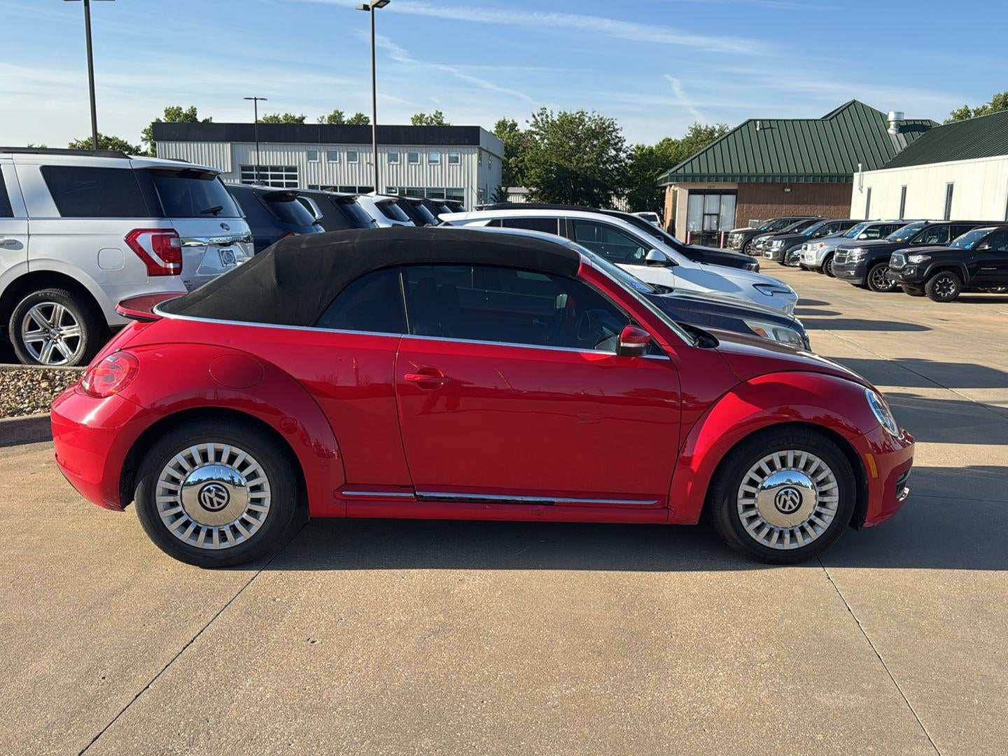 2015 Volkswagen Beetle Convertible 1.8T w/Tech