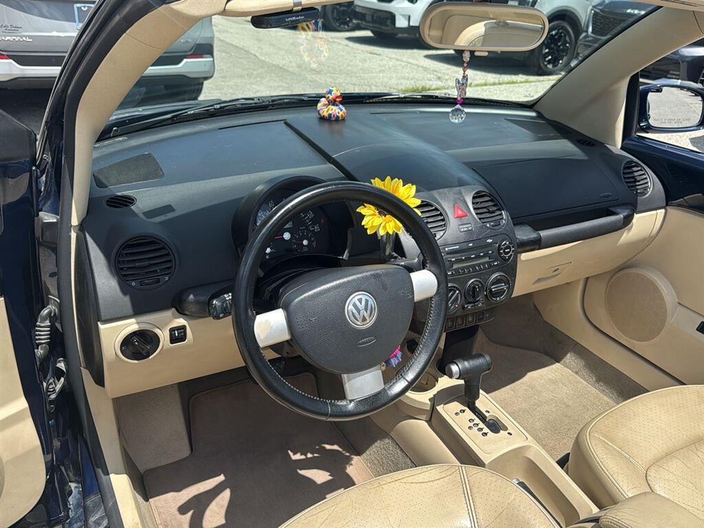 2005 Volkswagen New Beetle Convertible GLS