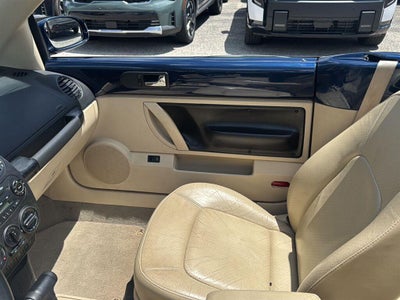 2005 Volkswagen New Beetle Convertible GLS