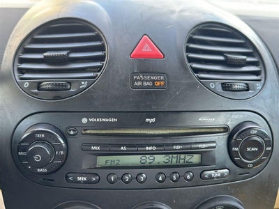2005 Volkswagen New Beetle Convertible GLS