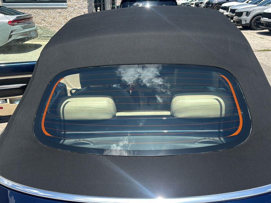 2005 Volkswagen New Beetle Convertible GLS