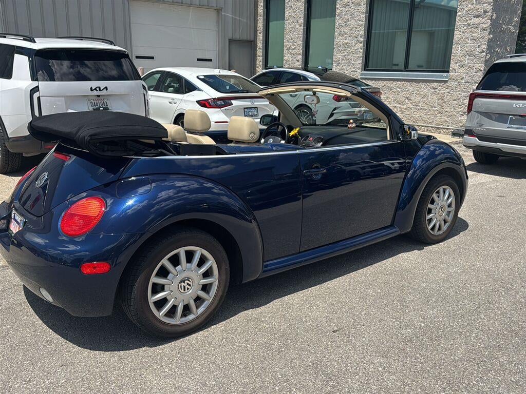 2005 Volkswagen New Beetle Convertible GLS