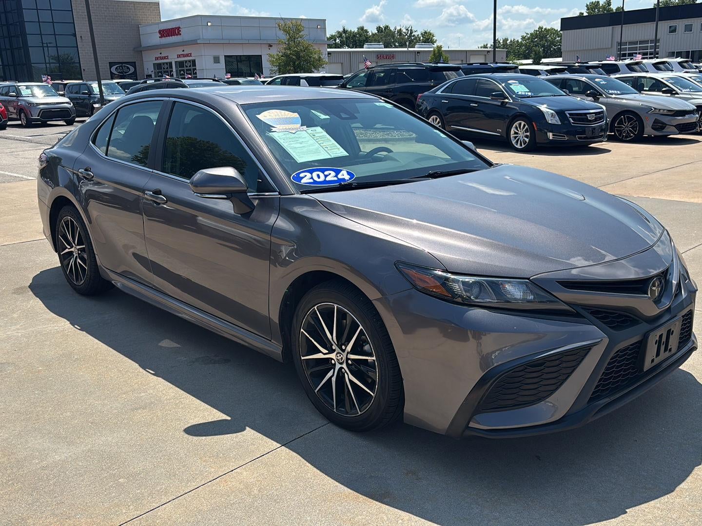 2024 Toyota Camry SE