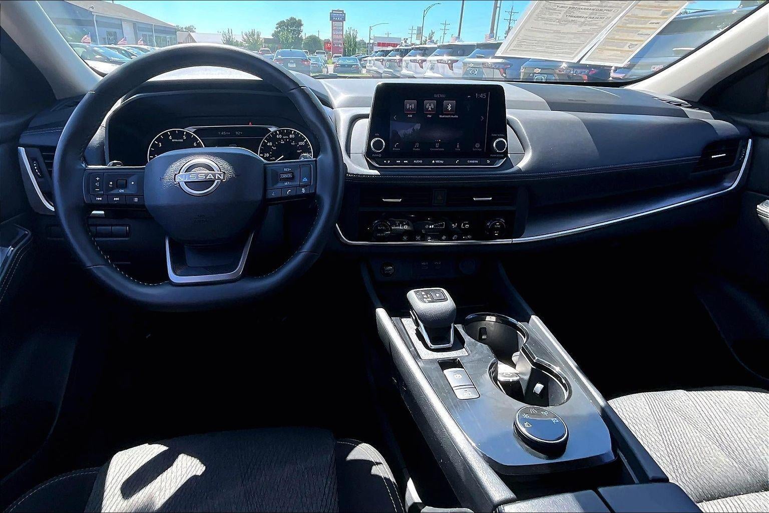 2025 Nissan Rogue SV