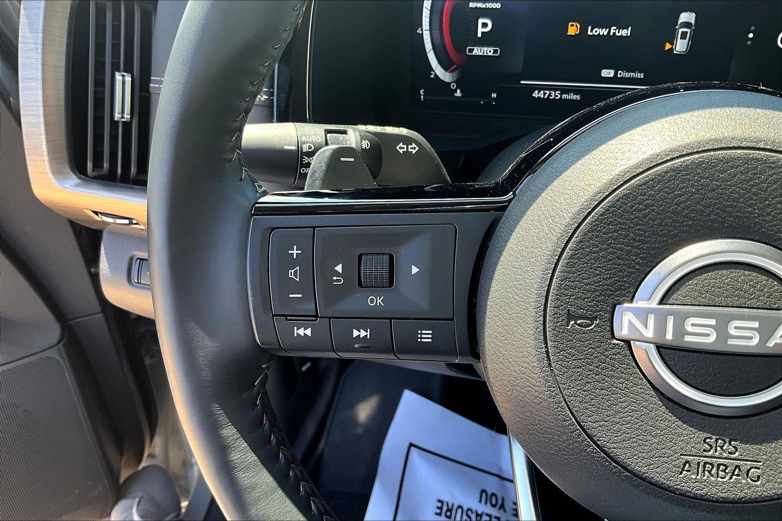 2024 Nissan Pathfinder Platinum