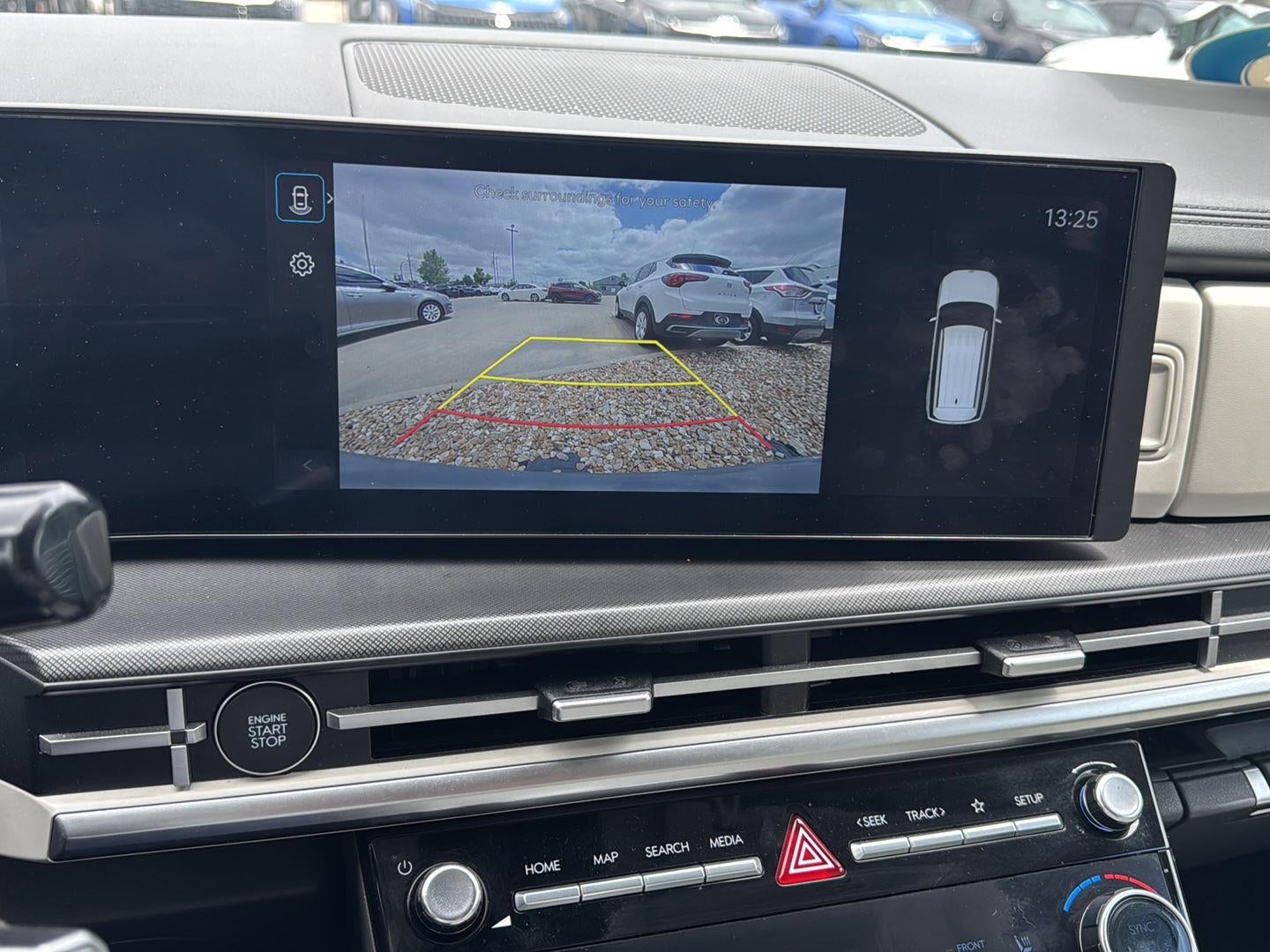 2025 Hyundai Santa Fe SEL