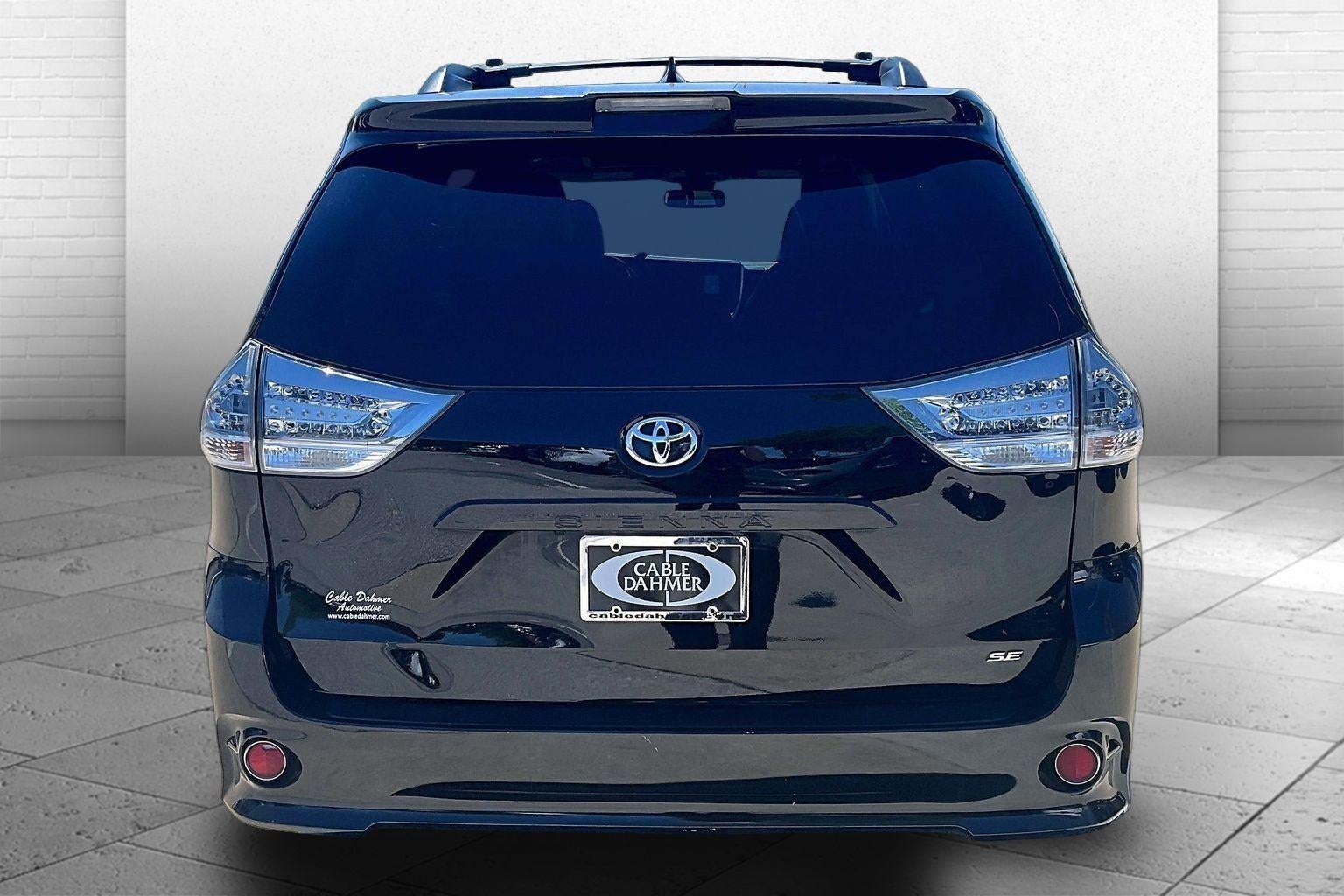 2018 Toyota Sienna SE Premium