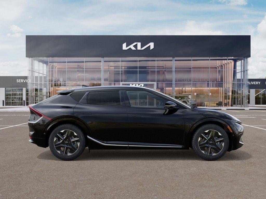 2025 Kia EV6 Wind