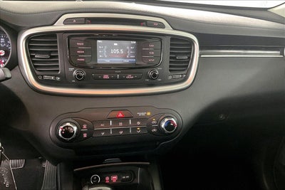 2017 Kia Sorento LX