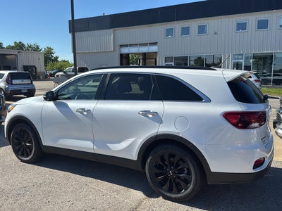 2020 Kia Sorento S V6