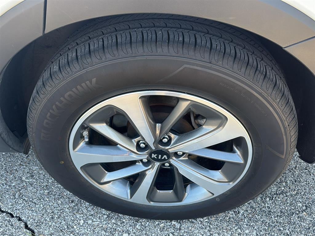 2020 Kia Sorento LX V6