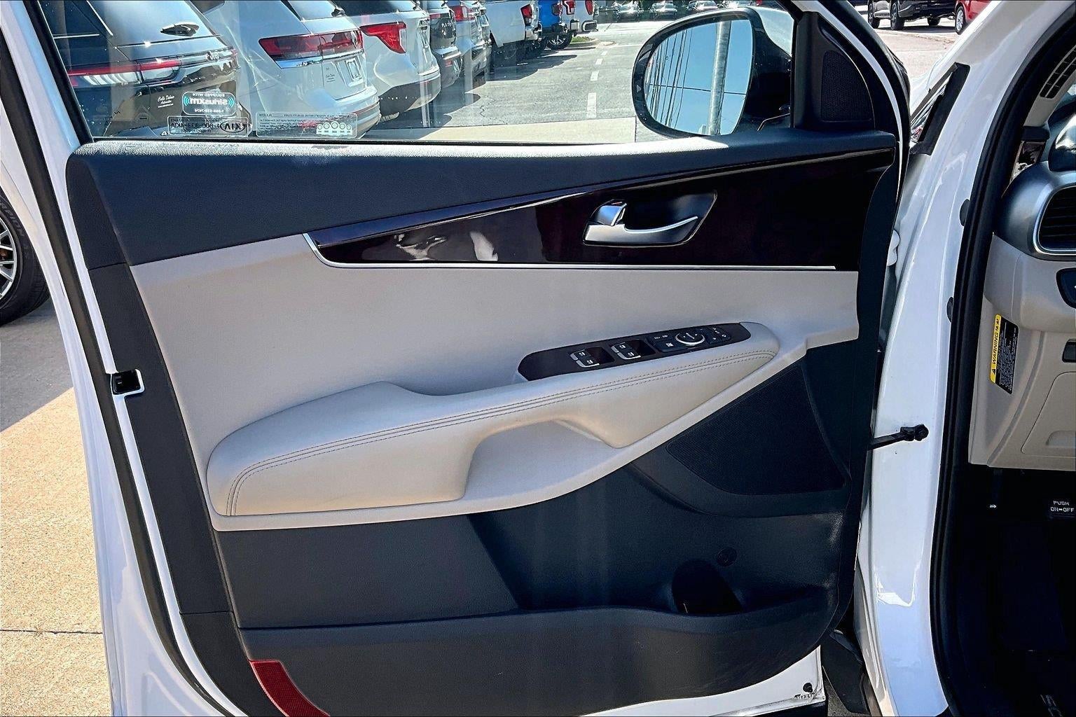 2018 Kia Sorento EX V6
