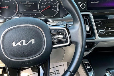 2022 Kia Sorento S