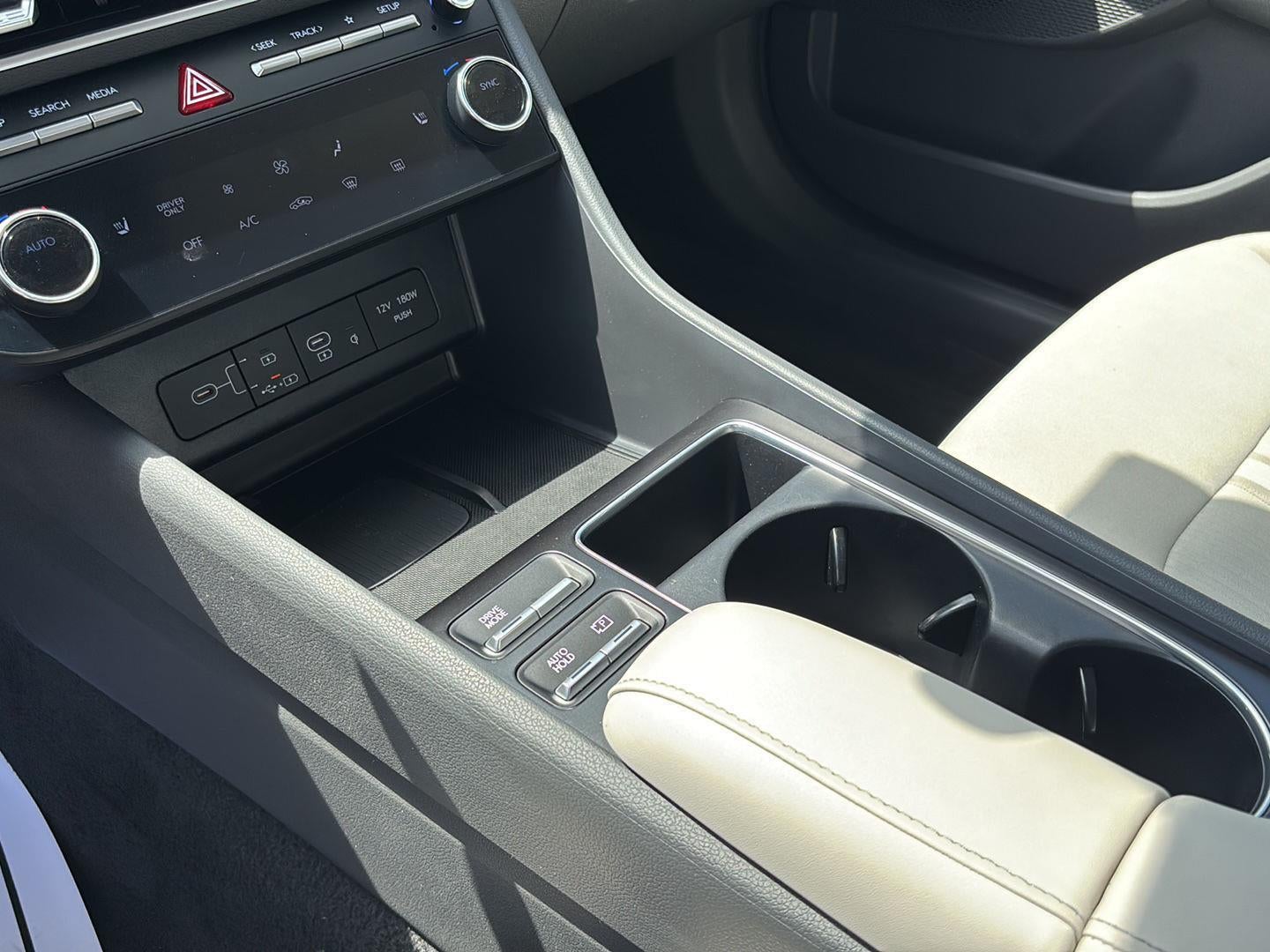 2025 Hyundai Sonata Hybrid SEL