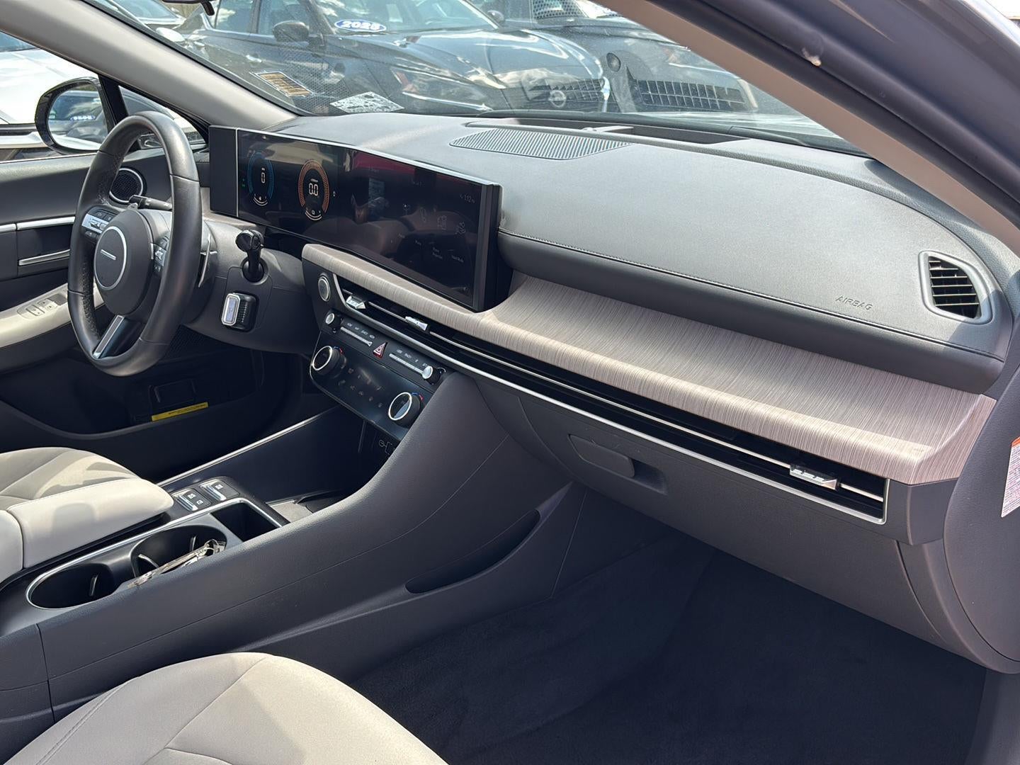 2025 Hyundai Sonata Hybrid SEL