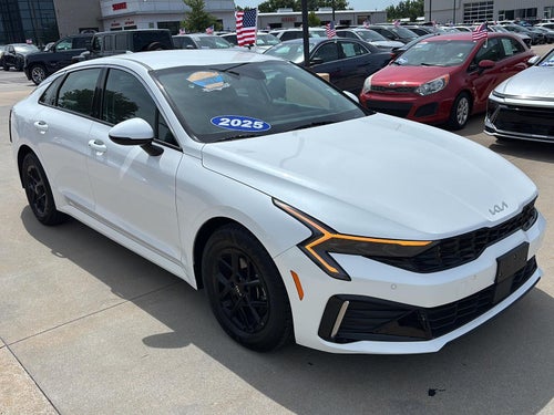 2025 Kia K5 LXS