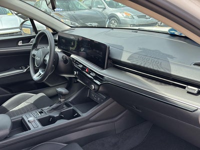 2025 Kia K5 LXS