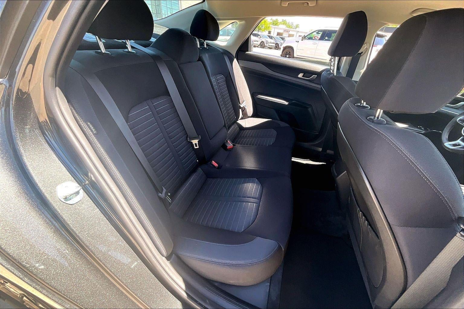 2025 Kia K5 LXS