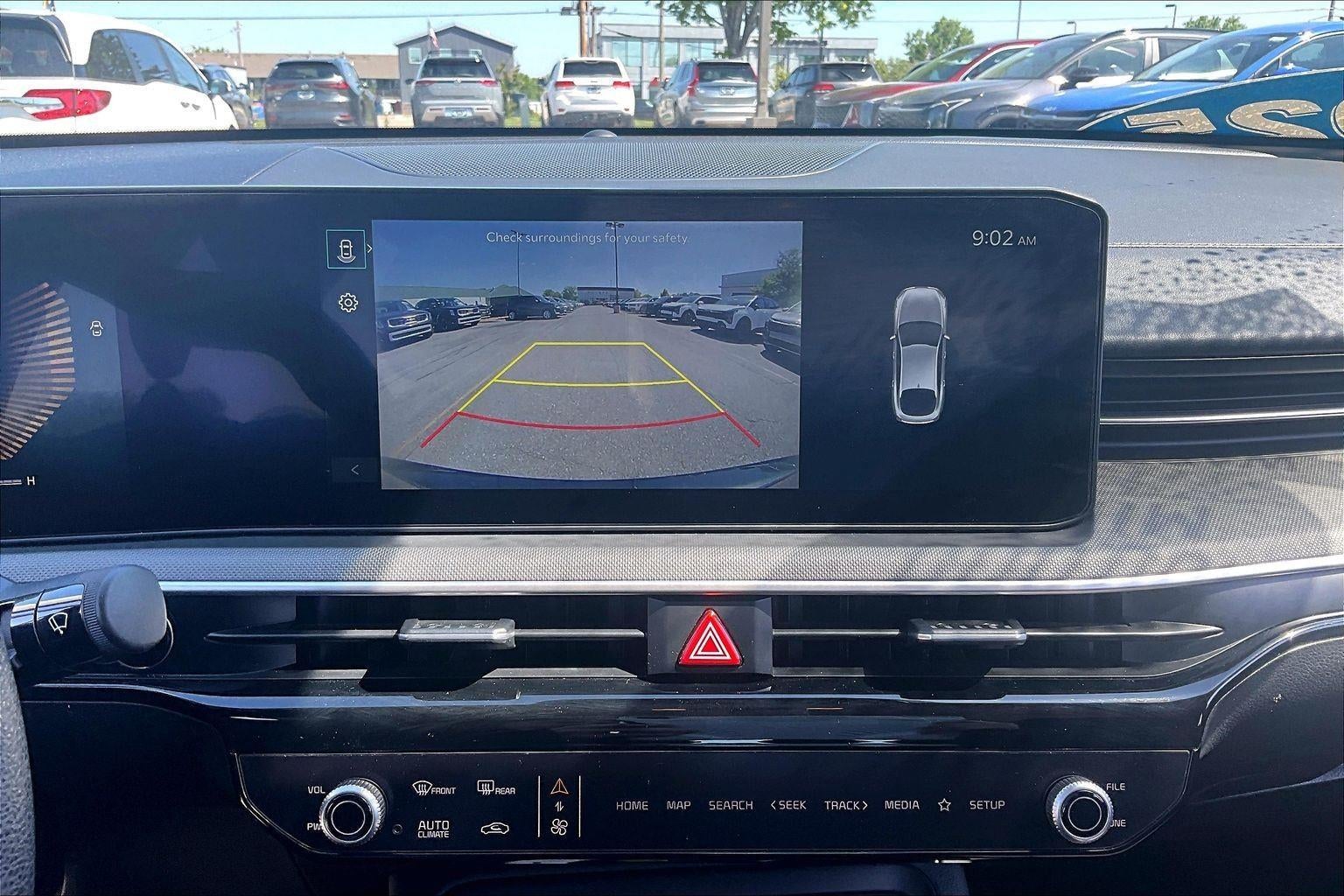 2025 Kia K5 LXS