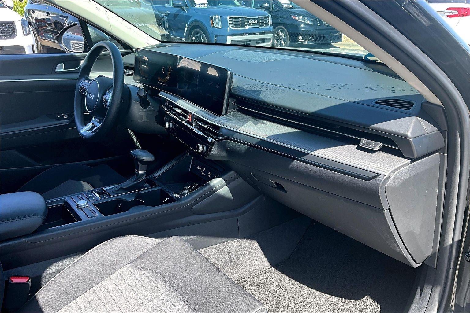 2025 Kia K5 LXS