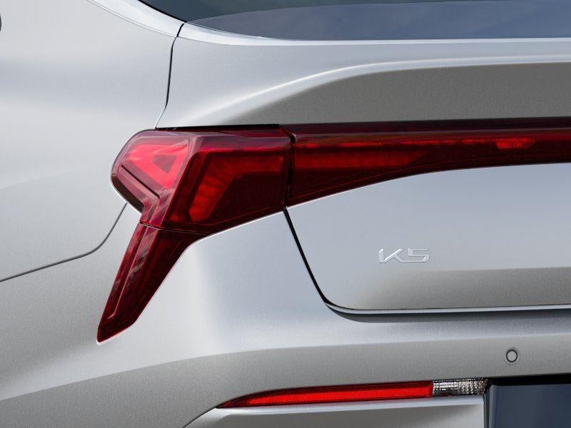 2026 Kia K5 Base