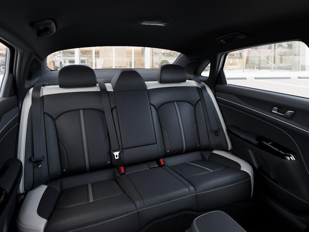 2026 Kia K5 Base