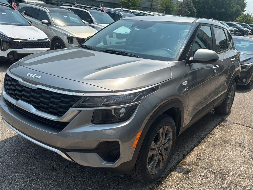 2023 Kia Seltos LX