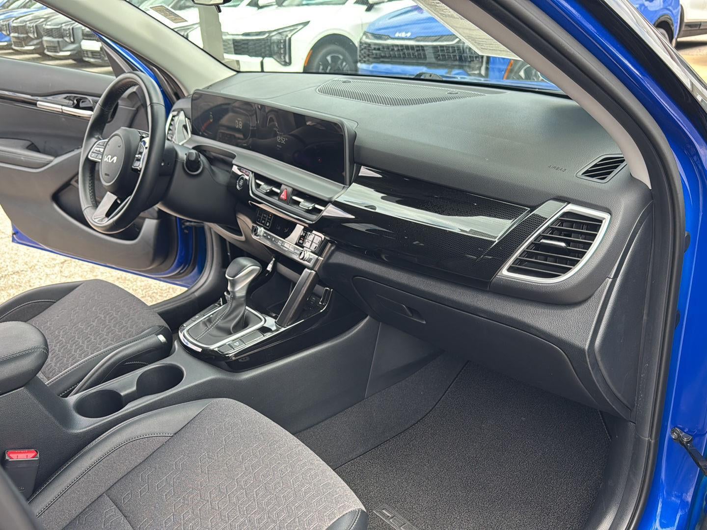 2025 Kia Seltos S