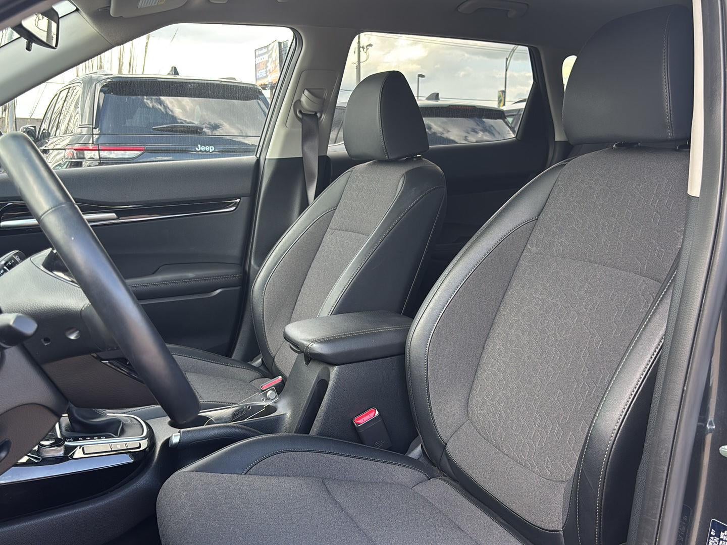 2025 Kia Seltos S
