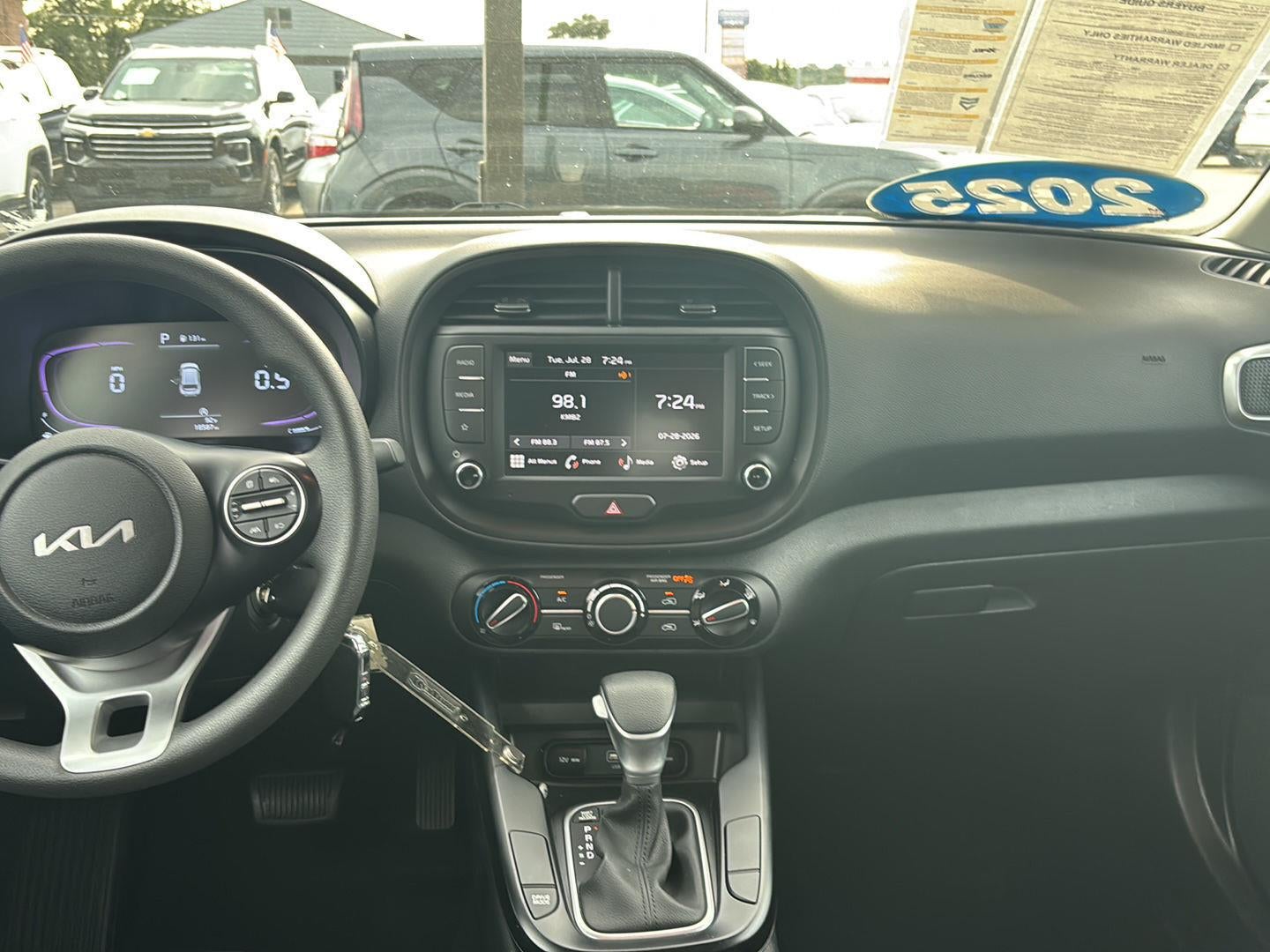 2025 Kia Soul LX