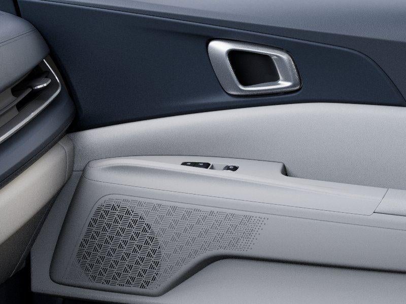 2026 Kia CARNIVAL HYBRID Base