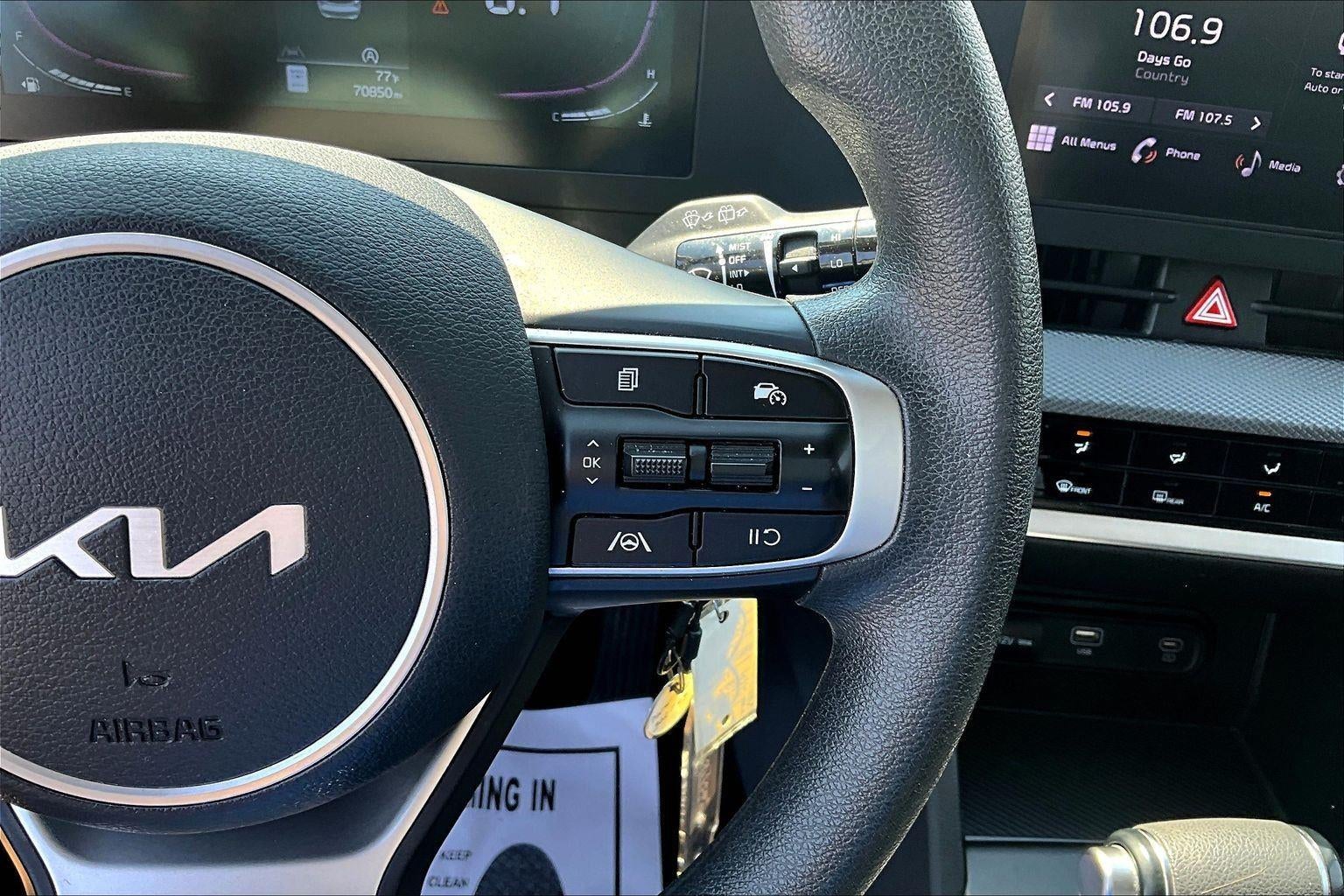 2024 Kia Sportage LX