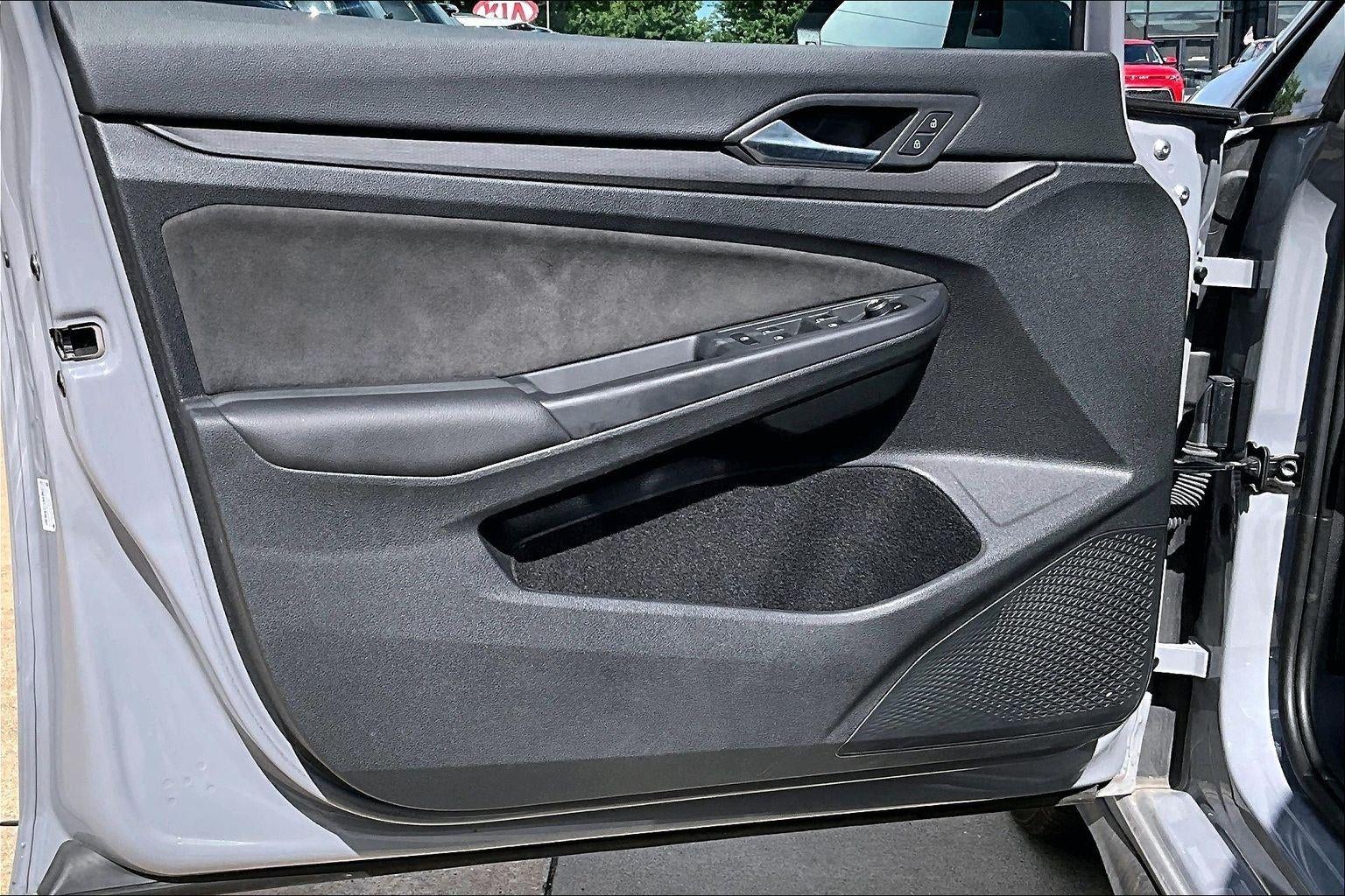 2024 Volkswagen Golf GTI S